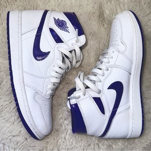 Nike women’s size 8.5 air jordan 1 high OG court purple